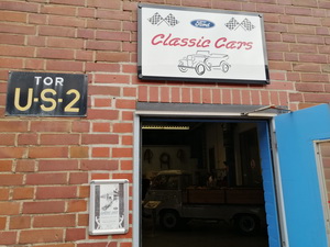 Classic Car Werkstatt
          Classic Car Workshop